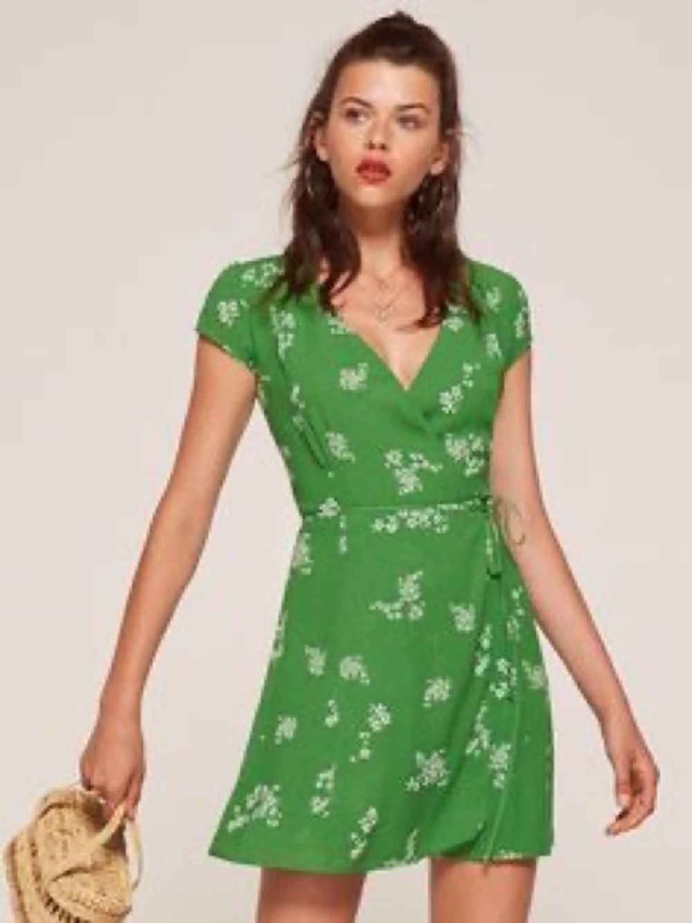 NWT Reformation Oyster Wrap Dress in green Monica floral print